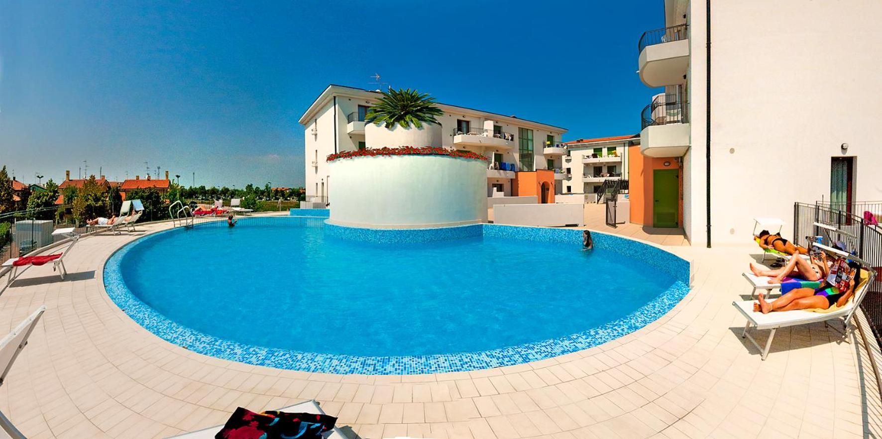 Residence Galleria Gran Mado Caorle Ngoại thất bức ảnh